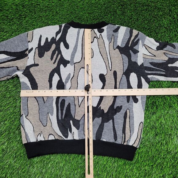 Vintage 70s Camo Sweater Womens Small 21x21 USA - Picture 4 of 11